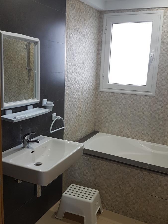 Ain Zaghouan Apart In Front Of Tunis Mall Lac 2 Apartment Ngoại thất bức ảnh